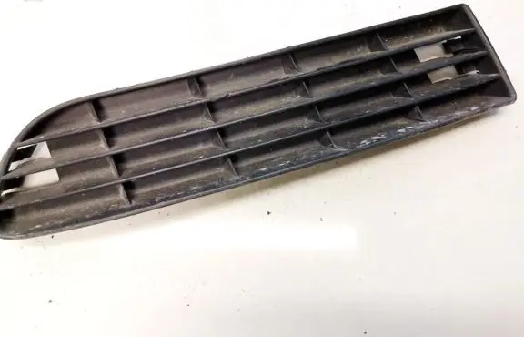 Audi A6 S6 C4 4A Front bumper lower grill 4a0807345j