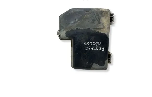 Volvo XC90 Fuse box cover 8645259