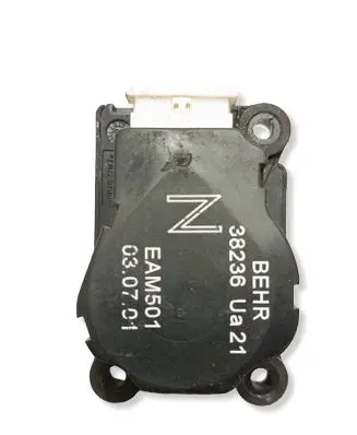 Mercedes-Benz S W220 Air flap motor/actuator 38236 EAM501