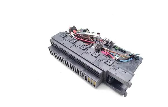 Mercedes-Benz E W211 Fuse module 2115455301 5DK00804727