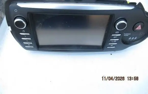 Toyota Yaris Radio/CD/DVD/GPS head unit 861400D390 1390005210B101