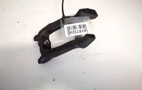 Honda CR-V Engine mounting bracket 6mdr06