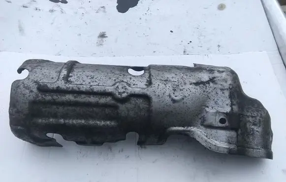 Mazda 3 I Heat shield in engine bay 3M519N454
