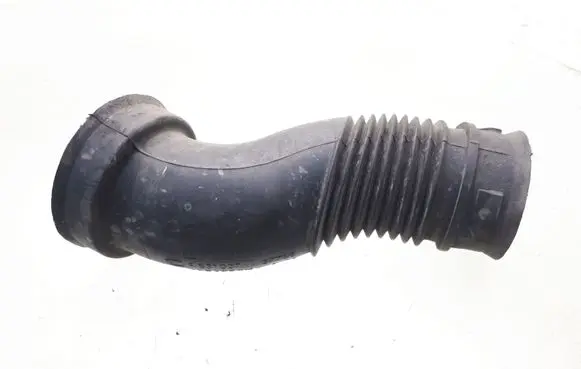 Opel Zafira B Air intake hose/pipe 90531007