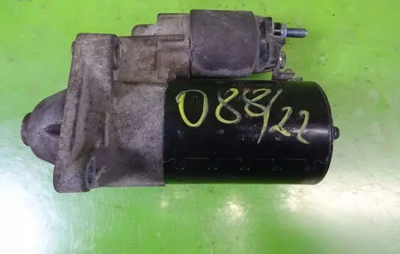 Fiat Grande Punto Starter motor 000137002