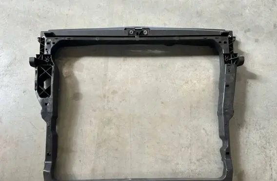 Volkswagen Crafter Radiator support slam panel 7C0805335