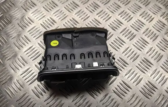 Audi A7 S7 4G Rear air vent grill 4G0819203 9026000