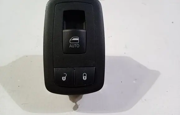 Dodge RAM Electric window control switch 68320751AA