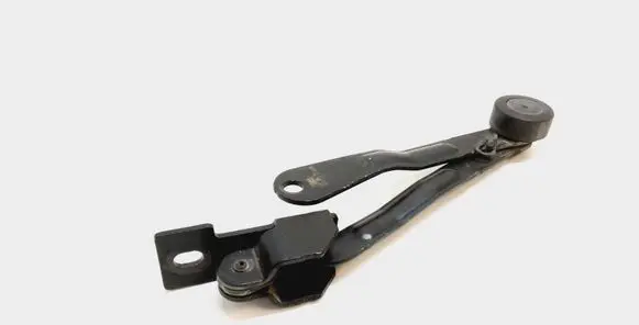 Volvo XC90 Tailgate check strap stopper 30674751