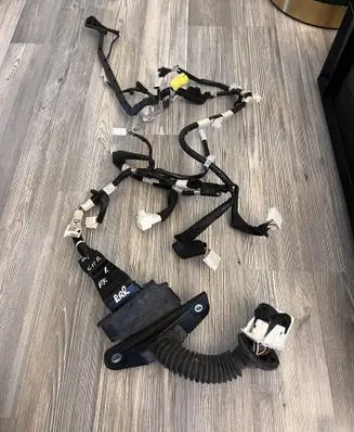 Toyota C-HR I Front door wiring loom 82152F4300 82152F4300c
