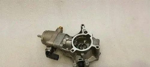 Audi TT TTS RS Mk3 8S Mechanical fuel pump 06L145100F