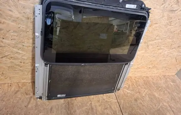Dodge Charger Sunroof set 5PS86DX9AE C152562011