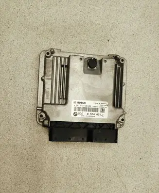 BMW 5 F10 F11 Engine control unit/module DDE8574091 1039S61188 031002606
