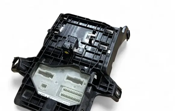 Mercedes-Benz GLC C254 Fuse module A2065450801 W52586