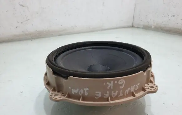 Hyundai Santa Fe Rear door speaker 96330S1000
