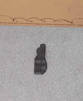 Mini One - Cooper F56 F55 Fender foam support/seal 7297241 51767297241