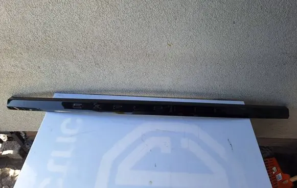 Ford Explorer EV Rear light center trim bar blend R2KBS42509A