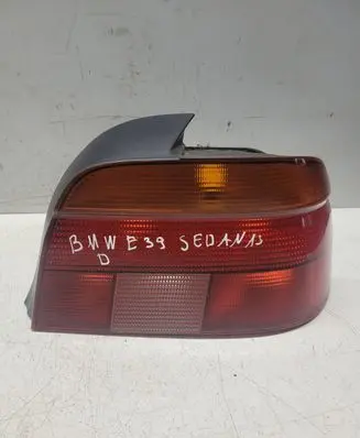 BMW 5 E39 Rear/tail lights 8358032
