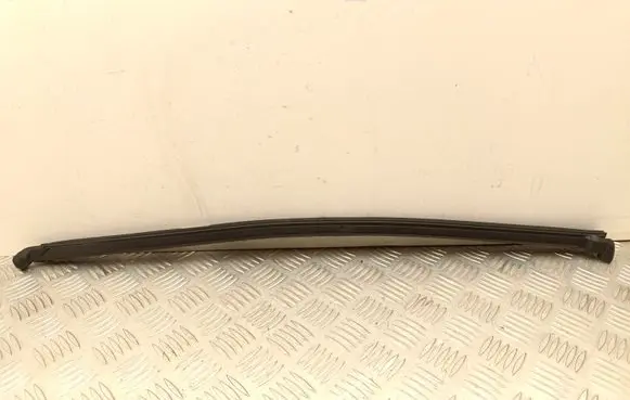 Volvo EX30 Rear door glass trim molding 80000510