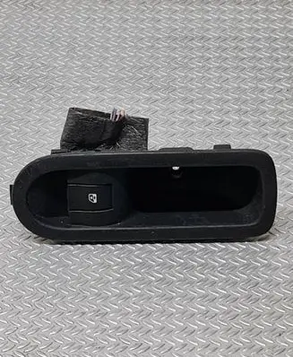 Renault Megane II Electric window control switch 156015540
