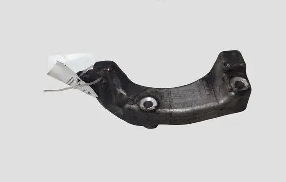 Volvo V40 A/C compressor mount bracket 31401869