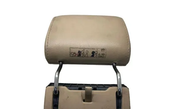 Audi Q7 4L Second row seats 4L0010510 8354068