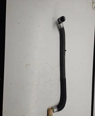 Ford Mustang VI Engine coolant pipe/hose FR3318K579BA