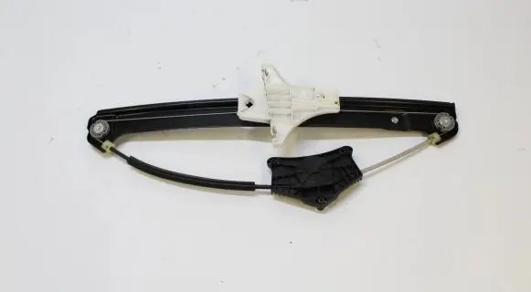 Skoda Scala Front door window regulator with motor