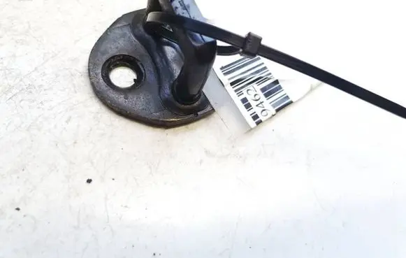 Mitsubishi Pajero Sport I Front door lock loop/hook striker 