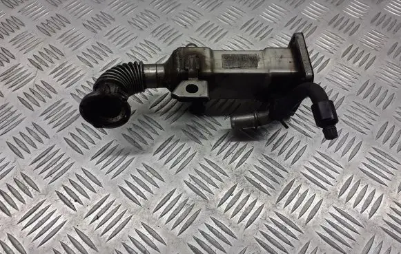 Renault Scenic II - Grand scenic II EGR valve cooler bracket 7700107471
