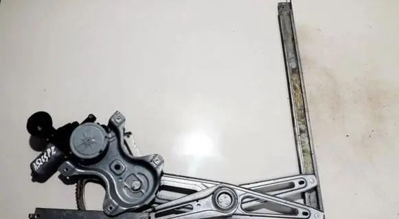 Toyota Auris 150 Sliding door window regulator with motor