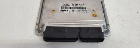 Audi A6 S6 C5 4B Engine control unit/module 038906019BS 28SA4766 0281010224