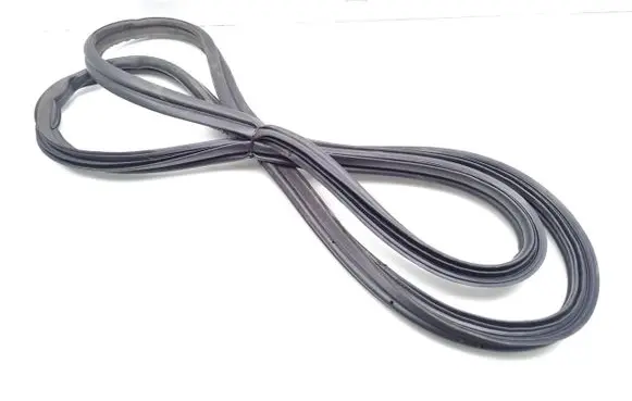 KIA Xceed Trunk rubber seal (body) 