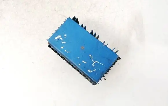 Opel Corsa D Glow plug pre-heat relay 55557760 51299044