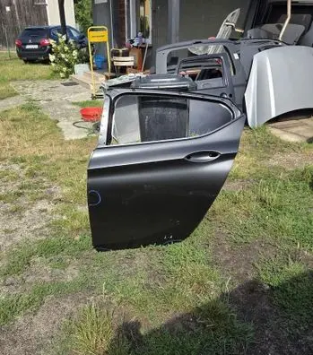 Opel Astra K Rear door 39094742