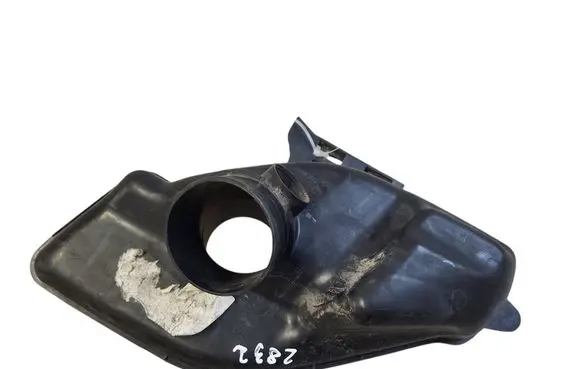 Peugeot 5008 Intake resonator 96562379800R