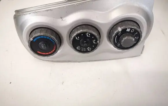 Toyota Yaris Climate control unit 554060D100