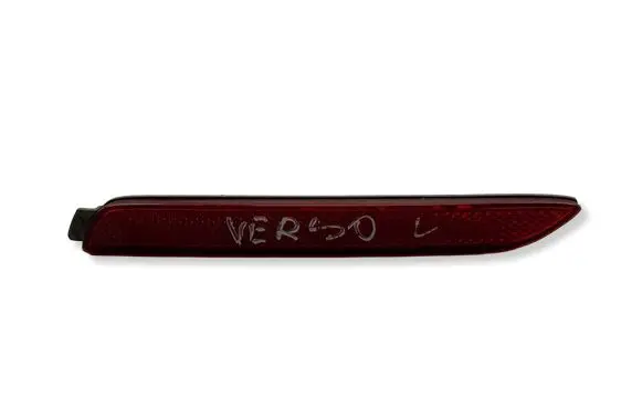 Toyota Verso Rear tail light reflector 819200F010 3202000666