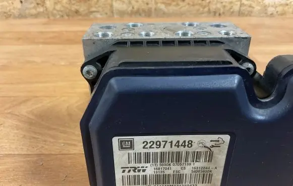 Opel Insignia A ABS Pump 22971448 13815041 16312244A