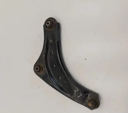 Nissan Leaf II (ZE1) Front lower control arm/wishbone
