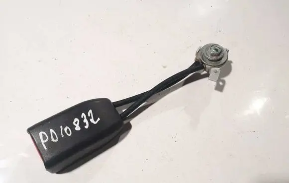 Honda FR-V Front seatbelt buckle