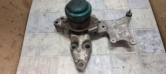 Citroen C5 Engine mount bracket 9641335780 9641387680