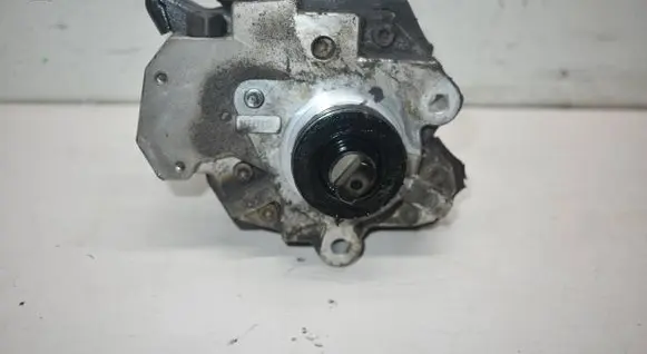 Toyota Yaris Fuel injection high pressure pump 2210033011