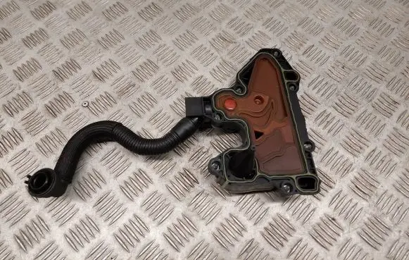 Audi Q3 F3 Oil breather separator 06K103495BL 06K103213K