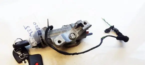 Volkswagen Polo Ignition lock 4B0905851