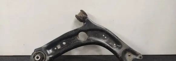 Skoda Superb B8 (3V) Front lower control arm/wishbone 3Q0407154B