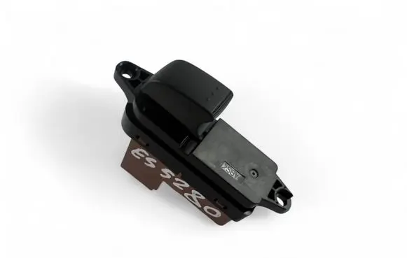 Mazda 6 Electric window control switch GP9G66380