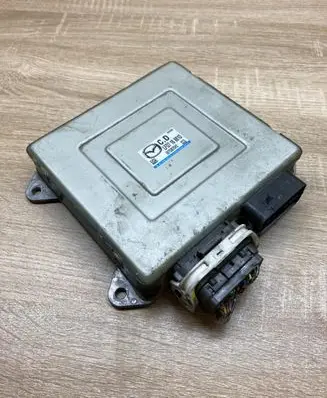 Mazda 5 Engine control unit/module ECU LFD718881D E6T53975H2