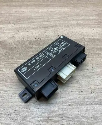 BMW 5 E39 Door control unit/module 6904247 5DK00704815
