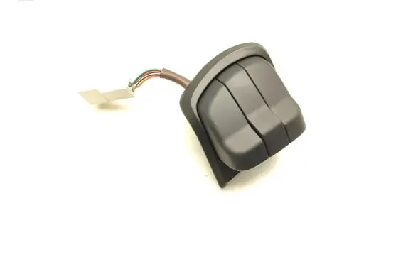 Suzuki Vitara (LY) Steering wheel buttons/switches 75E890